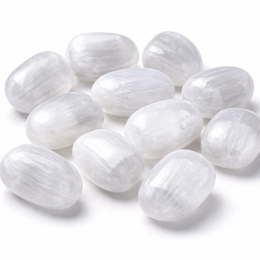 Authentic Selenite Healing Stones – Vastu Remedy for Aura Cleansing & Space Protection | Ideal for North-East Spiritual Zones | 100g / 500g / 1kg