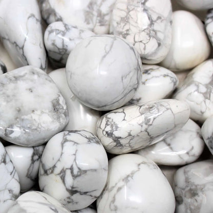 HOWLITE (100 gram Tumbled)