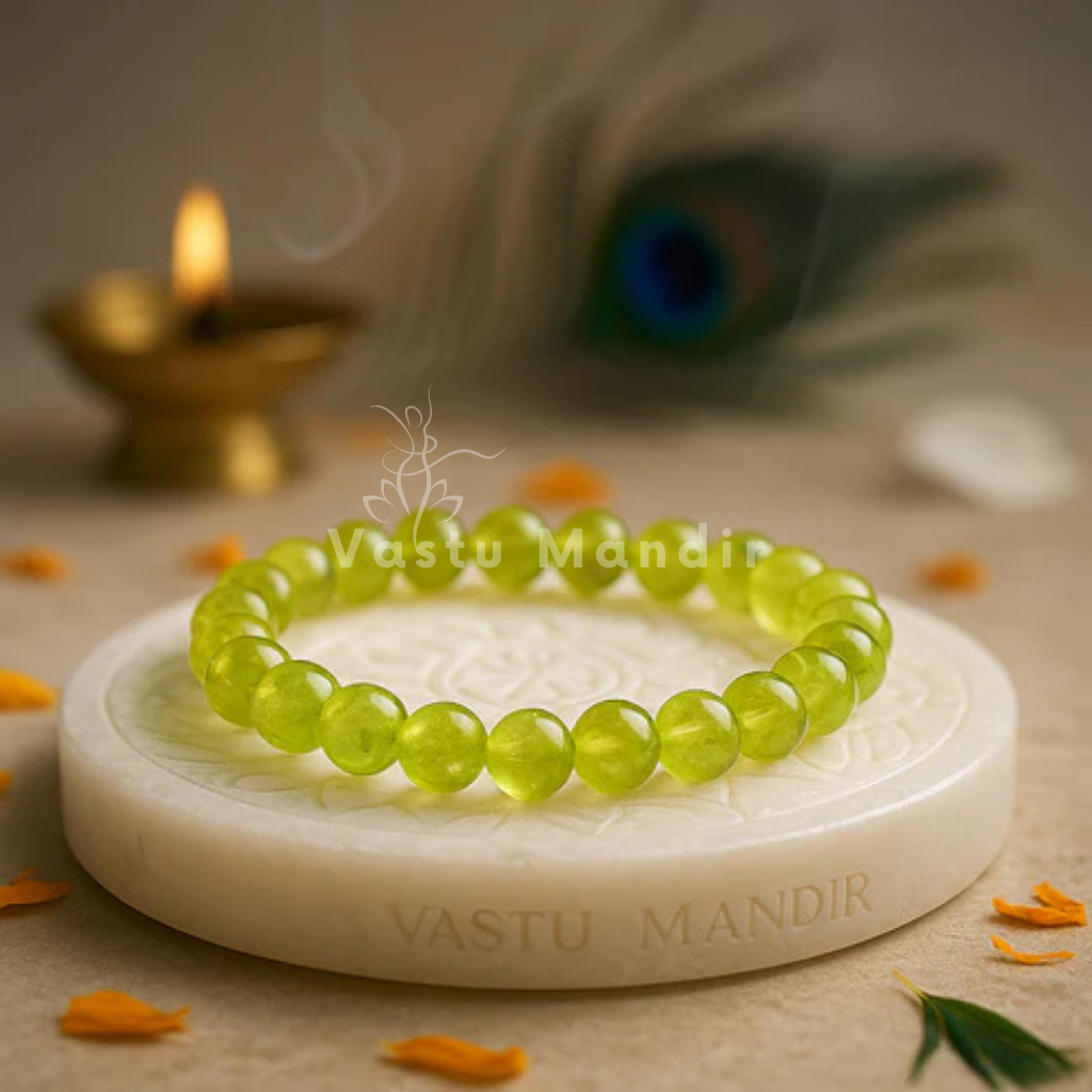Natural Peridot Crystal Bracelet – Vastu Remedy for Abundance, Growth & Heart Opening | 8mm Beads