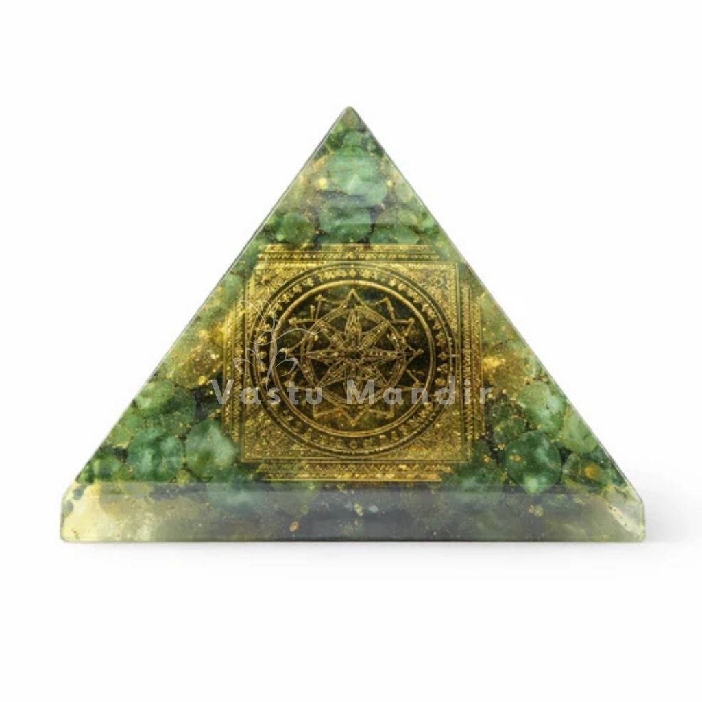 Green Mica Shree Yantra Pyramid Vastu Remedy for Health Support, Emotional Healing and Heart Chakra Balance for Home, Meditation and Healing Spaces | 6.5 cm | 120 g