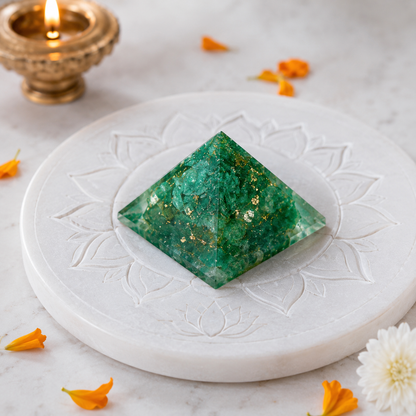 Green Aventurine Orgone Pyramid | Vastu Remedy for Business Growth, Wealth Attraction & EMF Protection | 1 Inch | 20 g