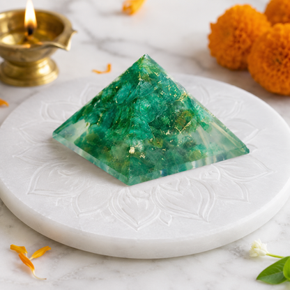 Green Aventurine Orgone Pyramid | Vastu Remedy for Business Growth, Wealth Attraction & EMF Protection | 1 Inch | 20 g