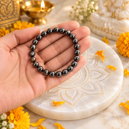 Natural Hematite Crystal Bracelet – Vastu Remedy for Grounding & Laser Focus | 8mm Beads