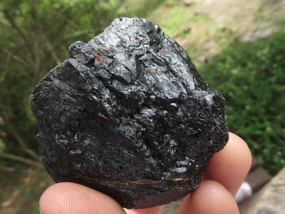 BLACK TOURMALINE RAW STONE (100gm)