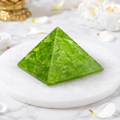 Peridot Orgone Pyramid | Vastu Remedy for Stress Relief, Abundance & Mental Clarity | 1 Inch | 20 g