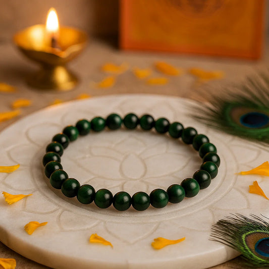 Natural green tiger eye crystal bracelet with 8mm round beads for prosperity and emotional balance

