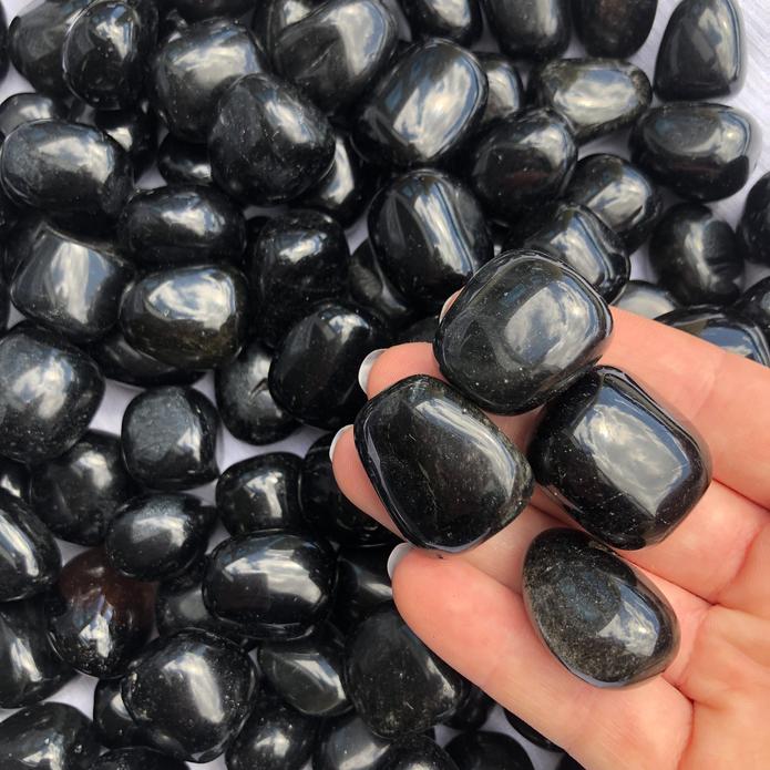 BLACK TOURMALINE (100 gram Tumbled)