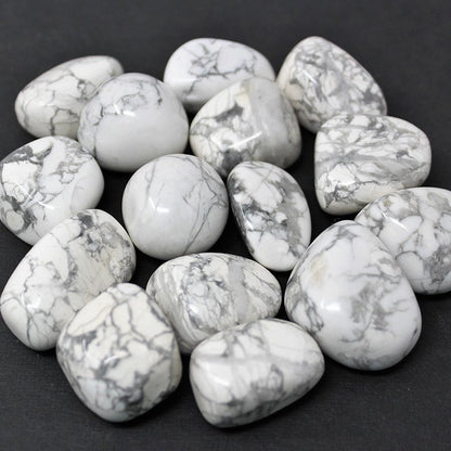 HOWLITE (100 gram Tumbled)