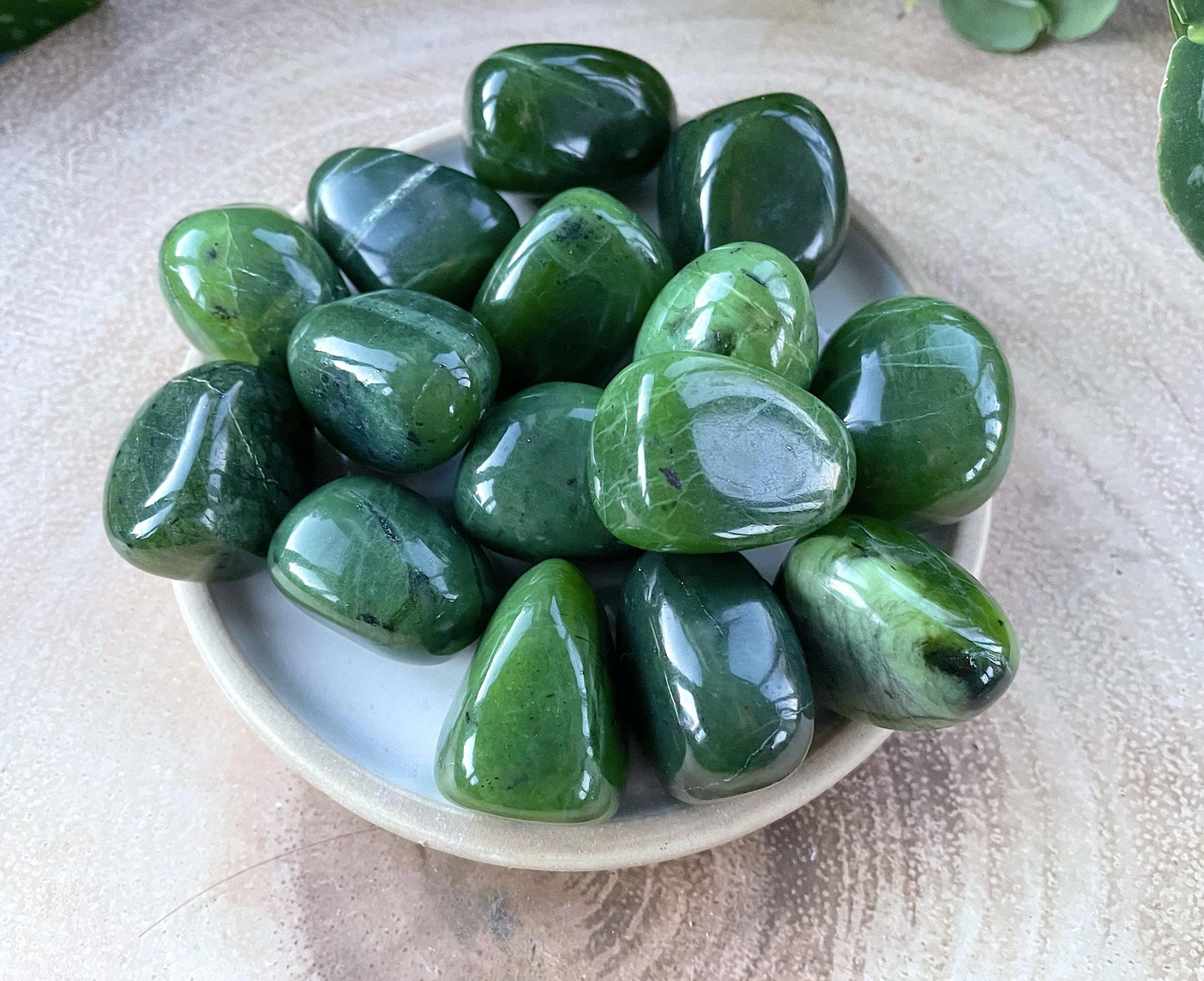 GREEN JADE (100 gram Tumbled)