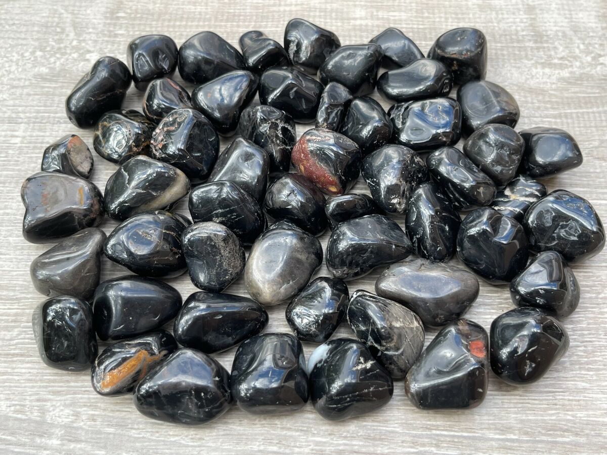 BLACK ONXY (100 gram Tumbled)