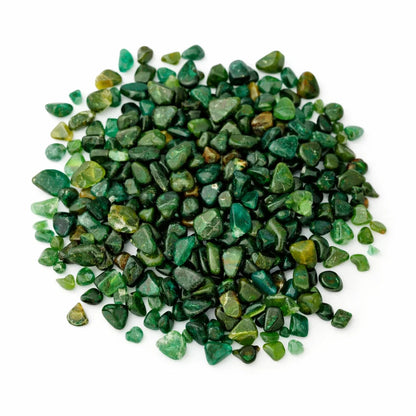 Emerald Crystal Chips – Vastu Remedy for Business Luck | Energy Cleansing Friendship | 100g / 500g / 1kg