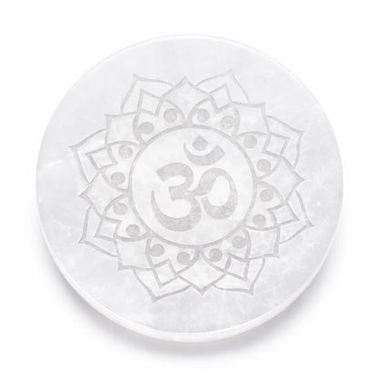 Om Symbol Selenite Plate – Vastu Remedy for Inner Harmony | High-Frequency Cleansing | 3 Inch