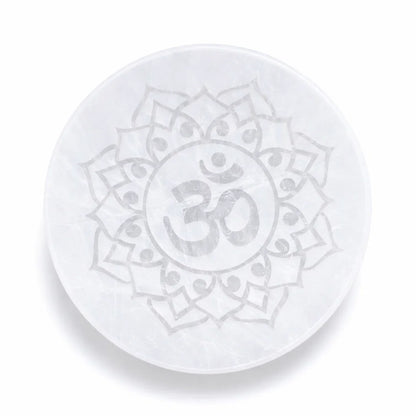 Om Symbol Selenite Plate – Vastu Remedy for Inner Harmony | High-Frequency Cleansing | 3 Inch